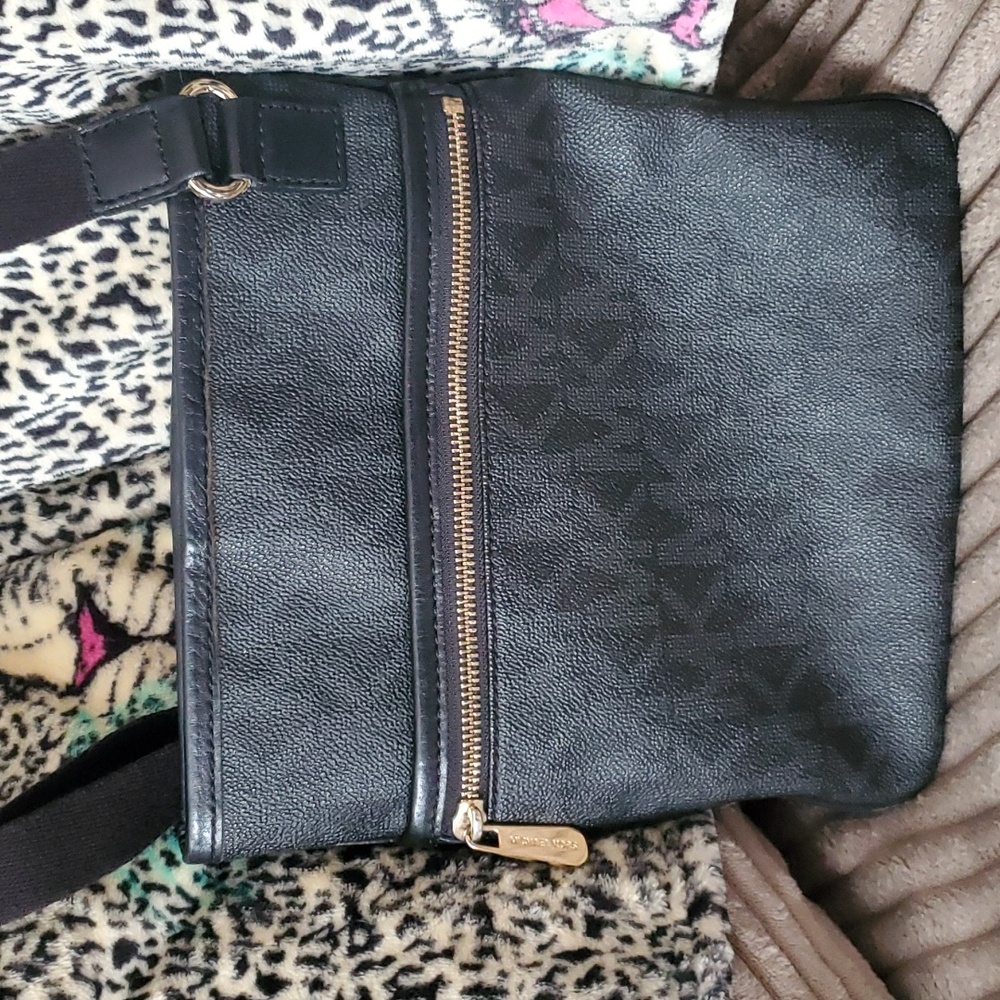 Michael Kors Crossbody Purse